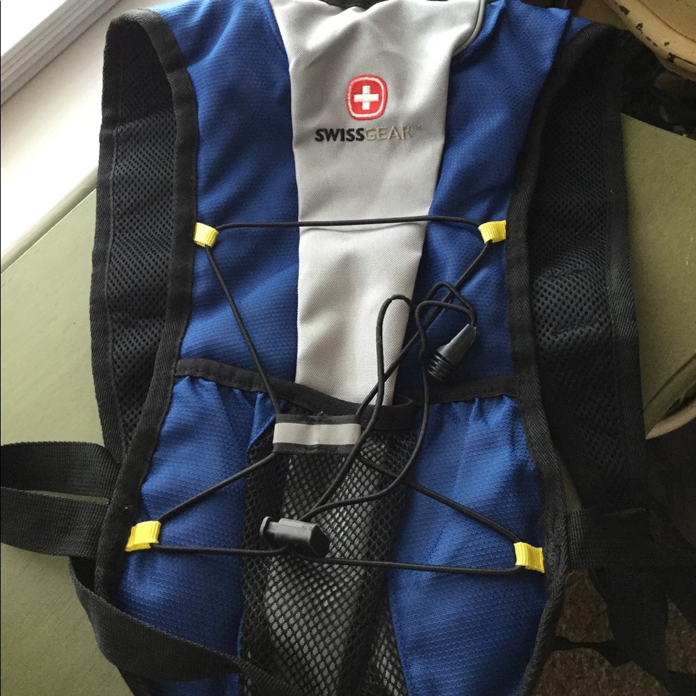 Swiss gear hydration backpack